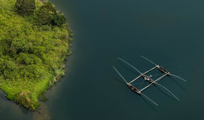 Lake Tours